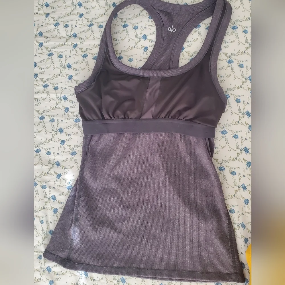 ALO Yoga Rib Support Tank Gray - Picture 6 of 7